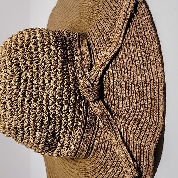 Hat Woven Floppy Sun Head Protection Covering Swimming Vacation Green Tan OS - Picture 3 of 7